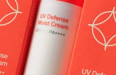 Солнцезащитный крем с растительными экстрактами By Wishtrend UV Defense Moist Cream SPF50+ PA++++